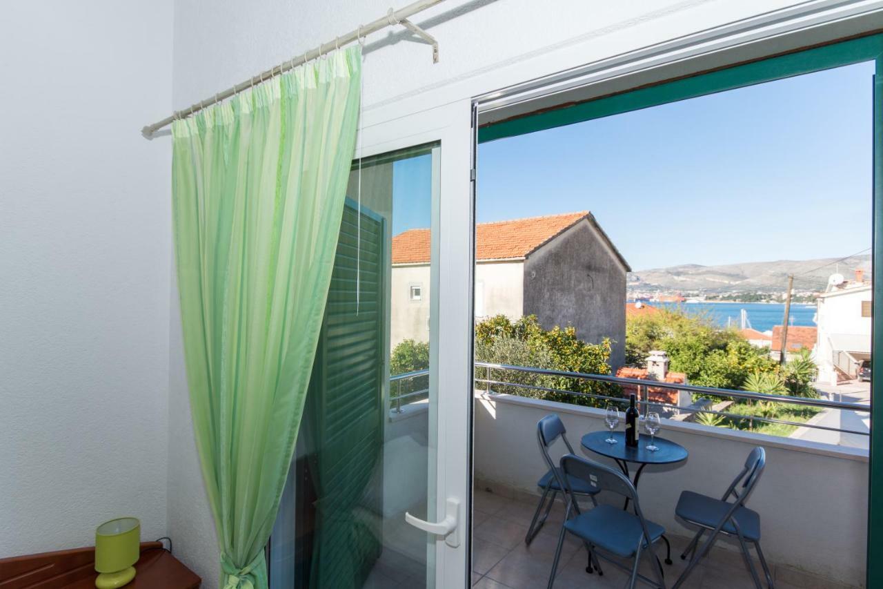 Apartments Fumija Trogir Ngoại thất bức ảnh