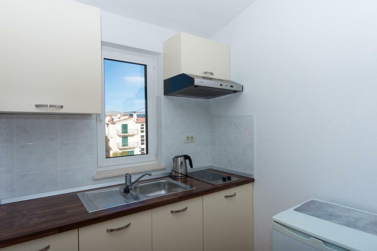Apartments Fumija Trogir Ngoại thất bức ảnh