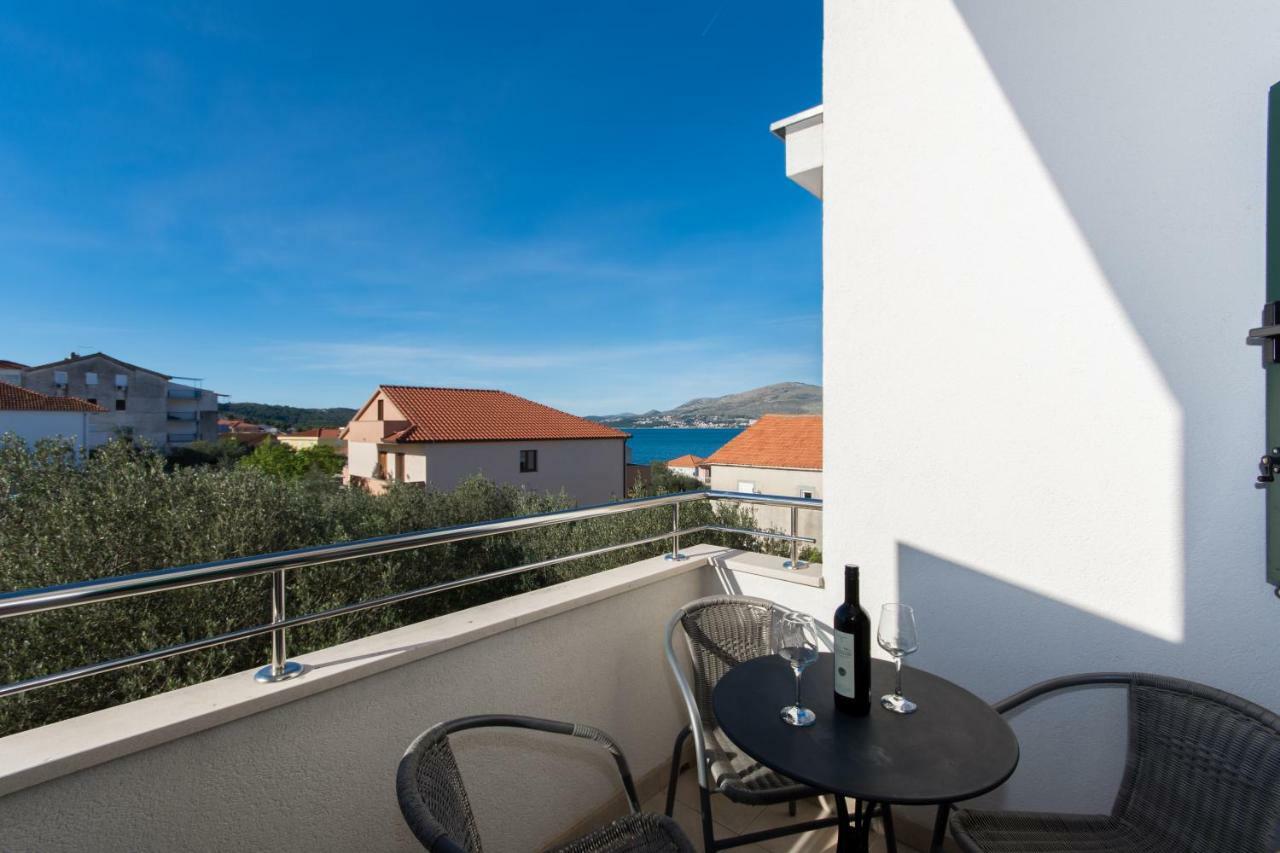Apartments Fumija Trogir Ngoại thất bức ảnh