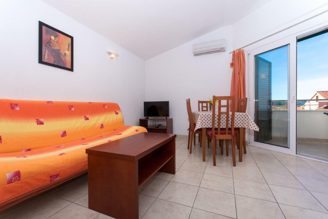 Apartments Fumija Trogir Ngoại thất bức ảnh