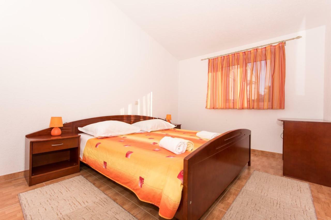 Apartments Fumija Trogir Ngoại thất bức ảnh